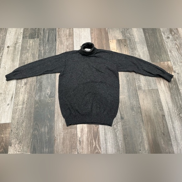 Vintage Bloomingdale’s -100 % Pure Cashmere Sweater Sz Small Charcoal Gray - Picture 1 of 5